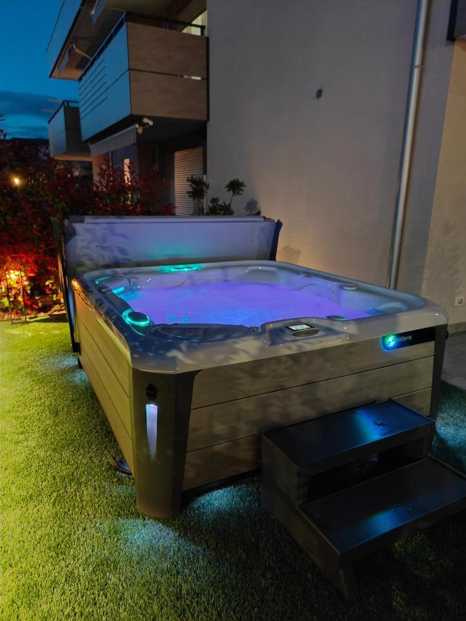 San Giorgio Design Home Con Jacuzzi Privata Cola  Luaran gambar